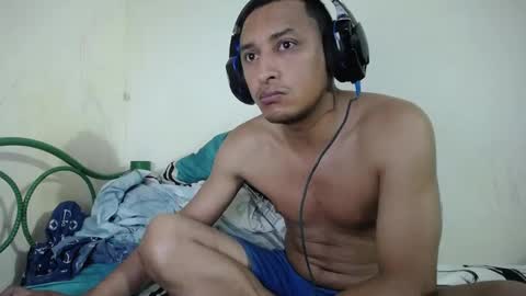 Snapshot of varmico chatting on 02/10/25, 12:52 Harold online show from 02/10/25, 12:52