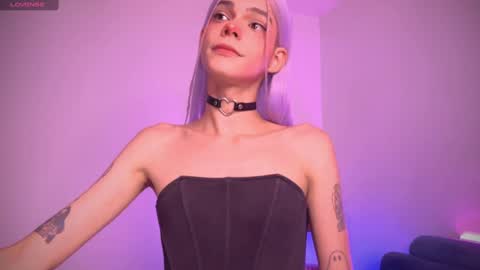  Varya Ferreira - independent model  online show from 03/12/25, 05:02