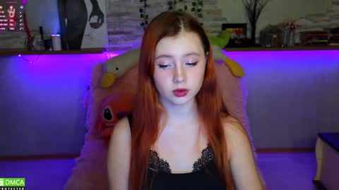 Snapshot of vasilisa_lik chatting on 12/16/24, 10:29 Vasilisa lik online show from 12/16/24, 10:29