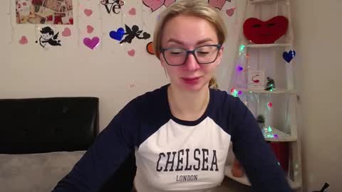 Vasilisa online show from 02/04/25, 12:11