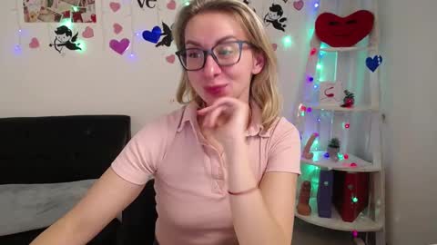 Vasilisa online show from 02/05/25, 12:27