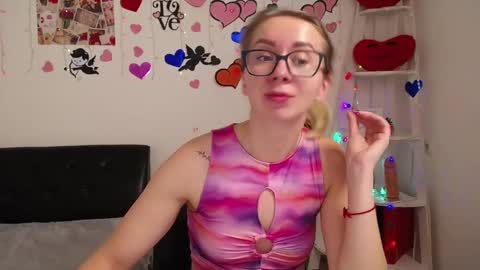 Vasilisa online show from 02/15/25, 09:16