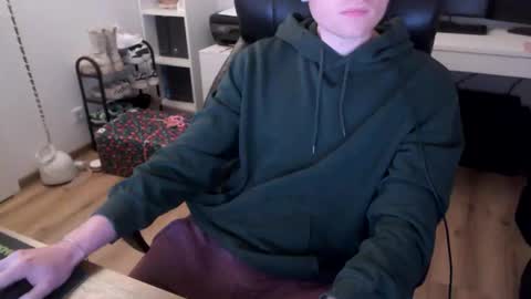 Snapshot of vaslo08 chatting on 12/05/25, 02:25 Vaslo online show from 12/05/25, 02:25