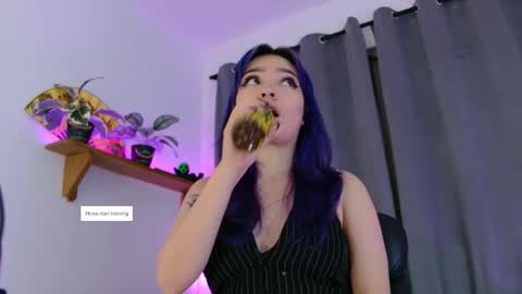 Vayolett online show from 02/07/26, 04:05