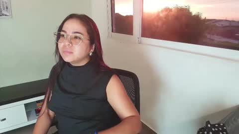 Victoria online show from 10/02/25, 11:06