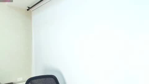 Victoria online show from 11/13/25, 10:36