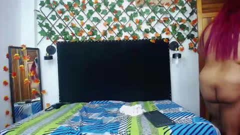 Snapshot of vdeborap chatting on 02/21/26, 03:29 debora online show from 02/21/26, 03:29