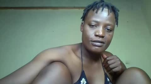 Vee tommy online show from 12/05/24, 03:04