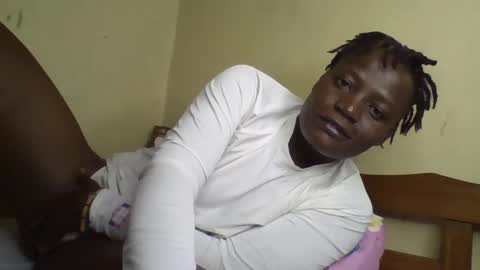 Vee tommy online show from 01/14/25, 12:33