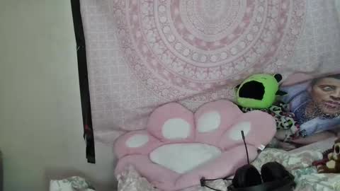 Veronica Lehane online show from 02/06/25, 04:36