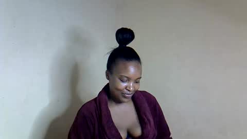 veesazii online show from 02/11/26, 07:19