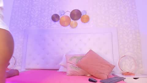   online show from 11/06/25, 11:44