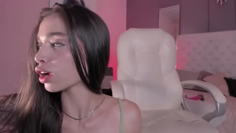 Snapshot of vega_roux chatting on 01/26/25, 08:14 VEGA online show from 01/26/25, 08:14