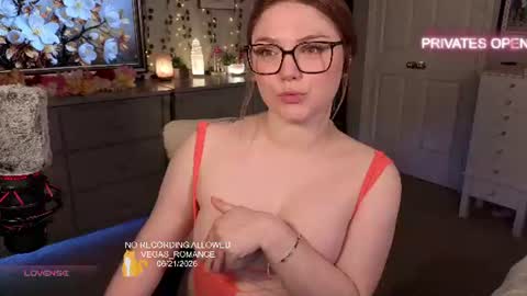 Snapshot of vegas_romance chatting on 06/22/26, 03:25 vegas_romance online show from 06/22/26, 03:25