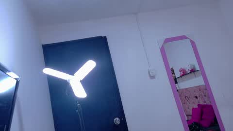 velinahoneyy online show from 05/30/26, 12:35
