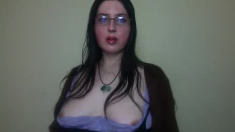 velira_ online show from 12/18/25, 06:41