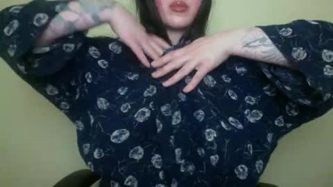 velira_ online show from 03/02/26, 05:08