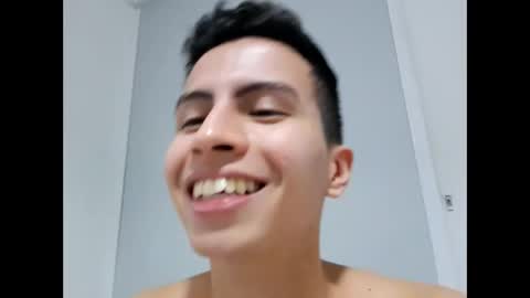 velk_hot1 online show from 01/12/25, 03:49