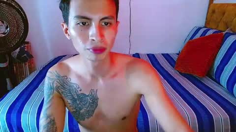 velk_hot1 online show from 05/21/26, 04:03