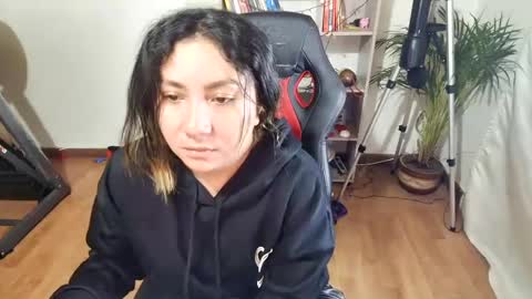 Im VelaI will be Christmas and New Year with my family December 22 to January 13 I will miss you guys. online show from 01/20/25, 12:57