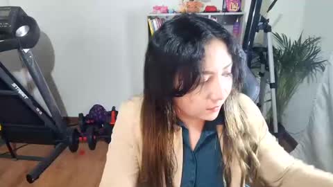 Im VelaI will be Christmas and New Year with my family December 22 to January 13 I will miss you guys. online show from 02/02/25, 01:55