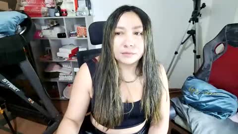 Snapshot of vellarossa chatting on 05/19/26, 05:25 Im VelaI will be Christmas and New Year with my family December 22 to January 13 I will miss you guys. online show from 05/19/26, 05:25