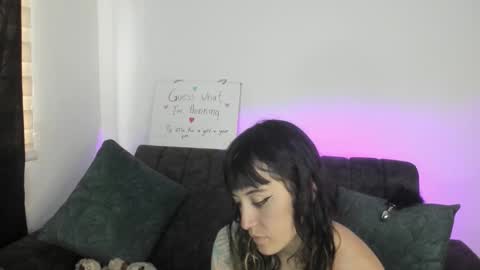 velmoon online show from 01/10/26, 07:15