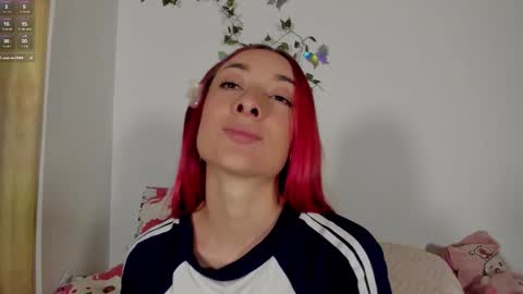 velvet_00 online show from 03/11/26, 11:33