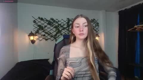 Sophi  online show from 03/30/26, 12:22