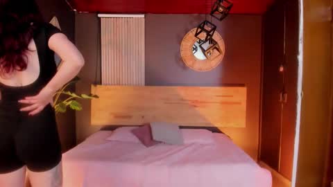 Isabella  online show from 02/13/26, 12:23