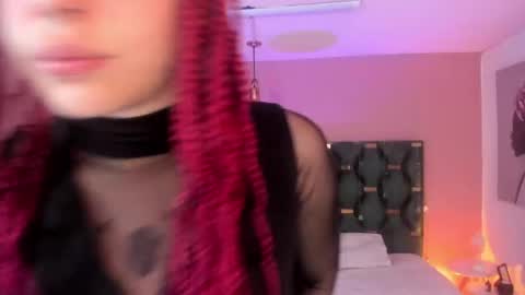 Isabella  online show from 04/16/26, 11:33