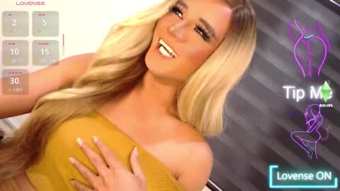 Richy will make you fall in love online show from 12/15/25, 04:11