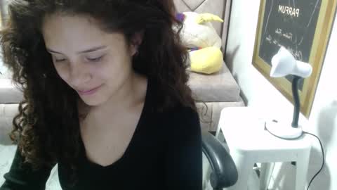 Snapshot of velvet_moon_v chatting on 11/26/25, 01:12 velvet_moon_v online show from 11/26/25, 01:12