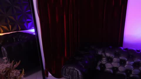 Velvet  online show from 04/28/26, 02:27