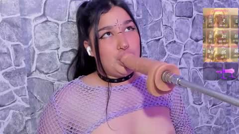 Snapshot of velvet_rosee_ chatting on 10/04/25, 12:03 velvet_rosee_ online show from 10/04/25, 12:03