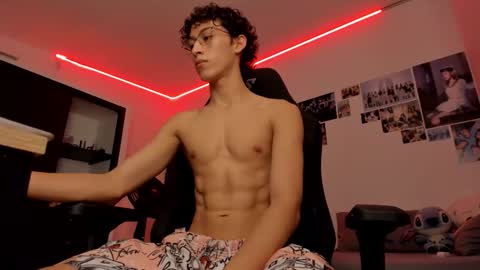 juansito online show from 10/15/25, 03:17