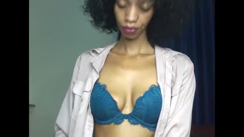 velvetbrownn online show from 04/13/26, 01:33