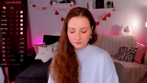 Snapshot of velvetcherry_ chatting on 11/15/25, 08:55 Mia online show from 11/15/25, 08:55