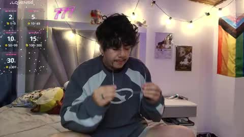 Snapshot of velvetkai_nom chatting on 04/15/26, 11:50 Kai 3 online show from 04/15/26, 11:50