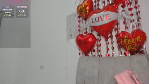 Snapshot of velvetluna_ chatting on 02/19/26, 11:17 Velvetluna online show from 02/19/26, 11:17