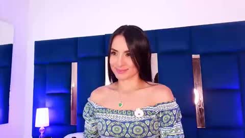 Velvet online show from 05/16/26, 01:54