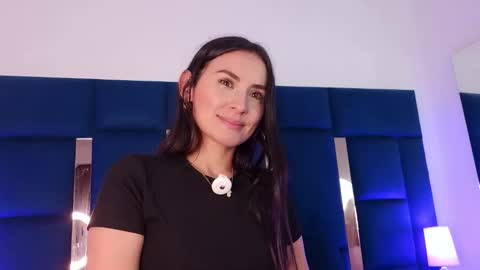 Snapshot of velvetlunaa chatting on 06/06/26, 02:22 Velvet online show from 06/06/26, 02:22