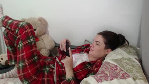 velvetmoon123 online show from 11/29/25, 09:29