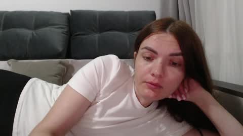 Snapshot of velvetmoon123 chatting on 05/31/26, 06:09 velvetmoon123 online show from 05/31/26, 06:09