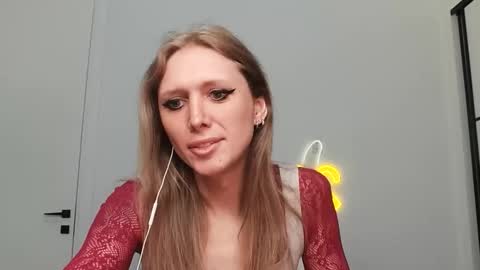 VelvetTGirl online show from 02/04/26, 04:24