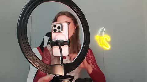 VelvetTGirl online show from 02/05/26, 04:28