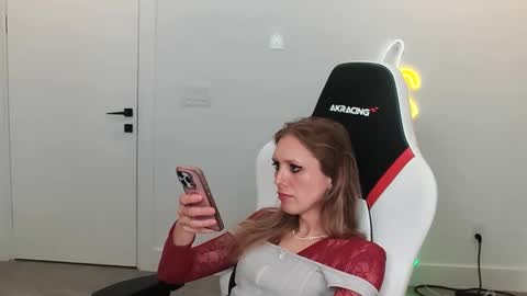 VelvetTGirl online show from 02/11/26, 10:53