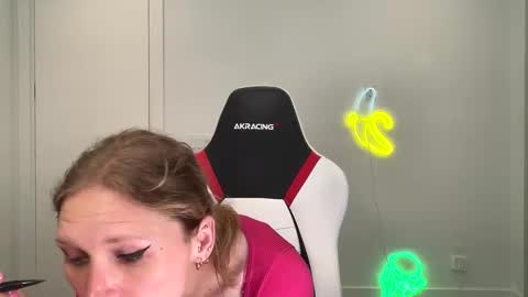 VelvetTGirl online show from 02/16/26, 06:59