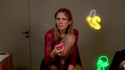 VelvetTGirl online show from 03/02/26, 07:15