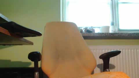 Snapshot of vendi1 chatting on 01/06/25, 11:40 vendi1 online show from 01/06/25, 11:40